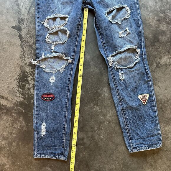 Size 26 - Articles Of Society Women's Distressed Jeans Dark Wash Patches - Picture 2 of 16